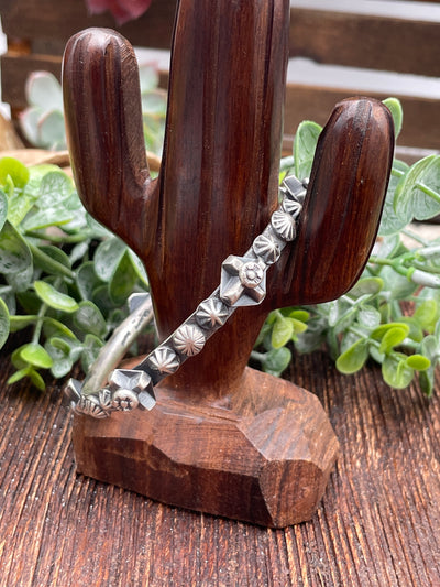 Smithson Assorted 3D Cross Burst Cuffs