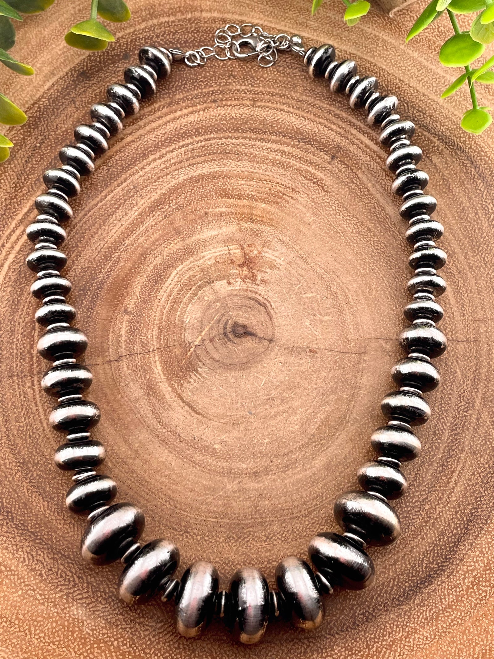 Jenna Graduated Saucer Necklaces - 16"