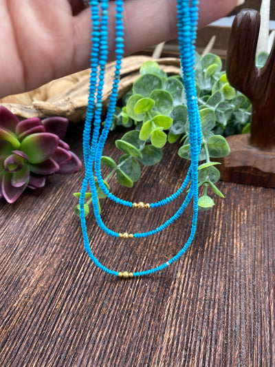 Mayberry Turquoise Mini Bead Necklace With Gold Center