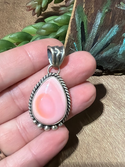 Lovely Pink Conch Teardrop Pendant With Lower Bead Detail