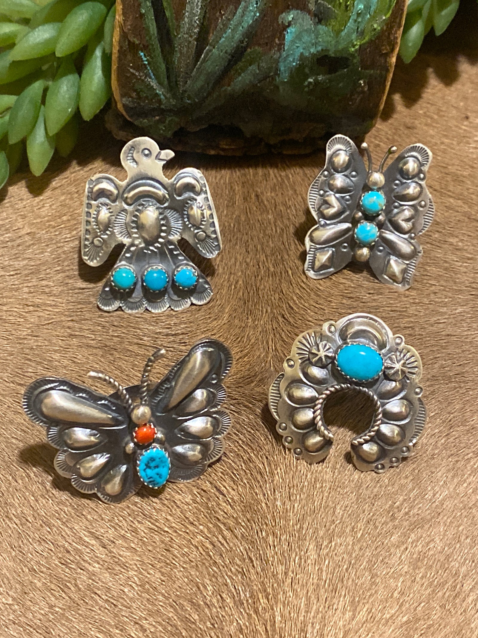 Cartigan Assorted Stamped Rings With Stones - Adjustable