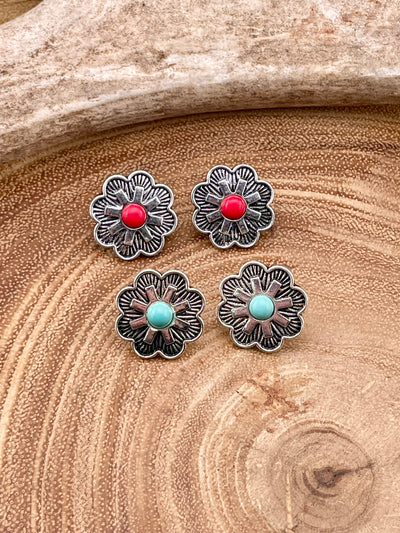 Bale Flower Concho Stud Earrings With Center Stone