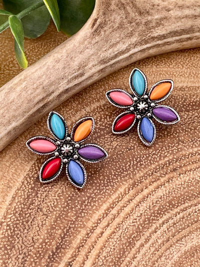 Lauderdale Flower Earrings - 1"