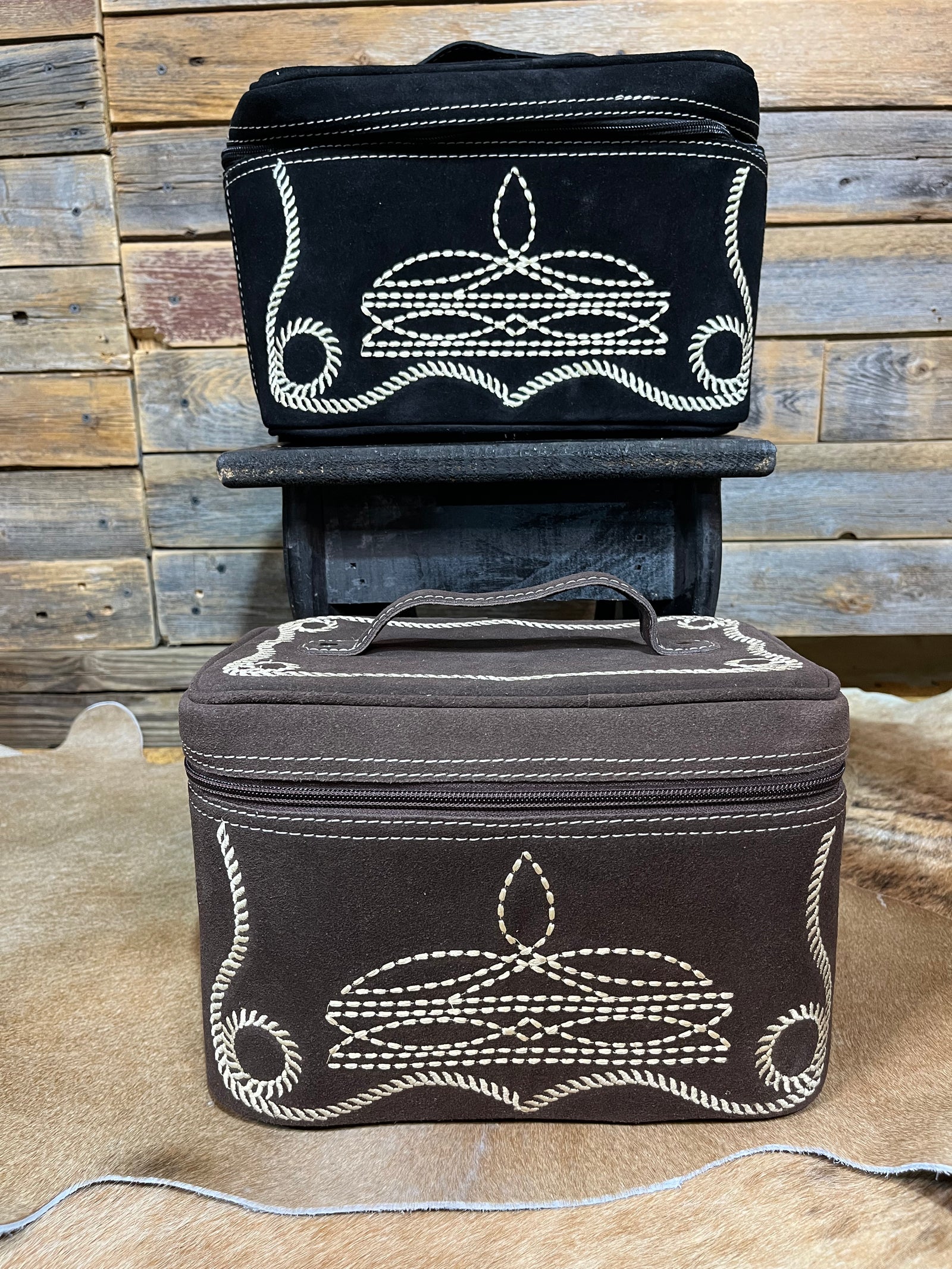 Jane Boot Stitch Jewelry Case