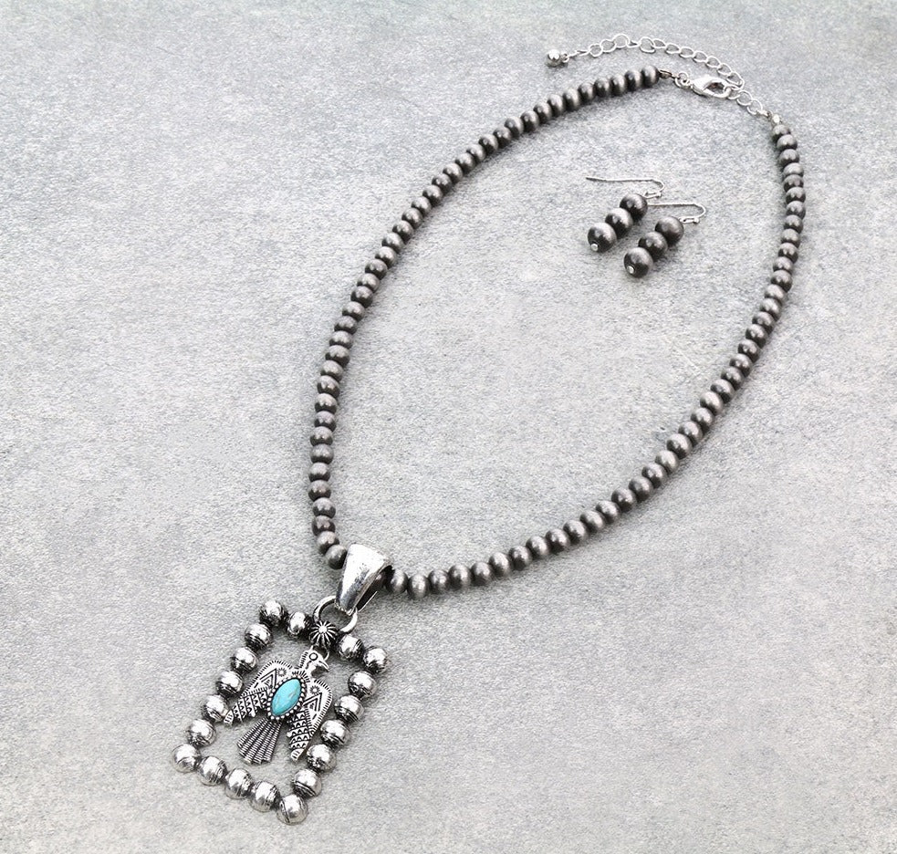 Danae 6mm Fashion Navajo Necklace With Bead Framed Pendant - Turquoise