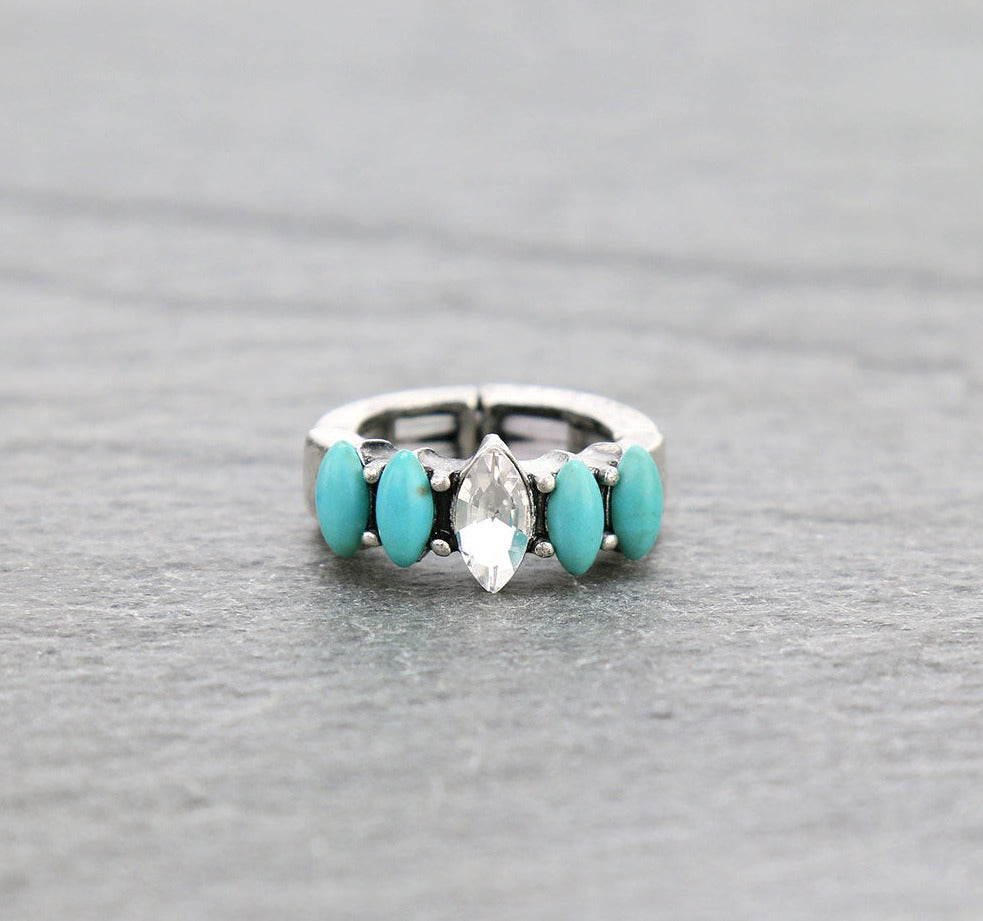 Fashion Oval Stone Center Rhinestone Ring - Turquoise