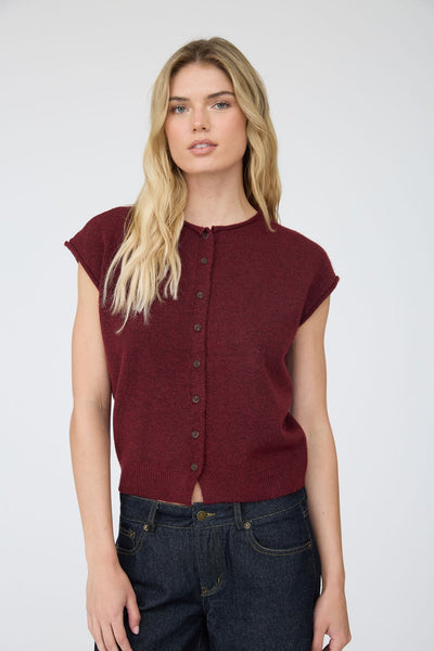 RAW EDGE SLEEVELESS LIGHTWEIGHT CARDIGAN