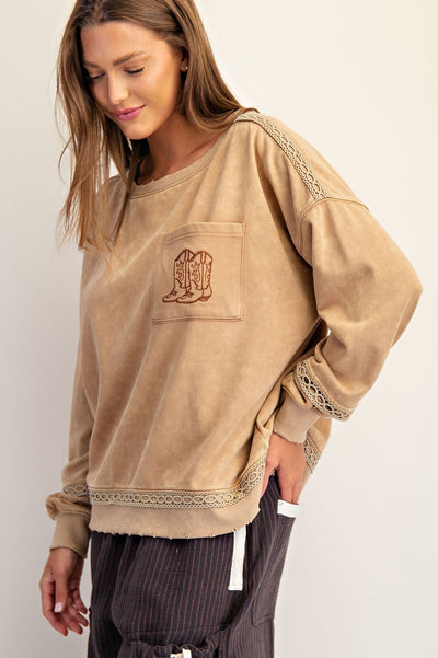 Mineral Washed Boot Motif Sweatshirt