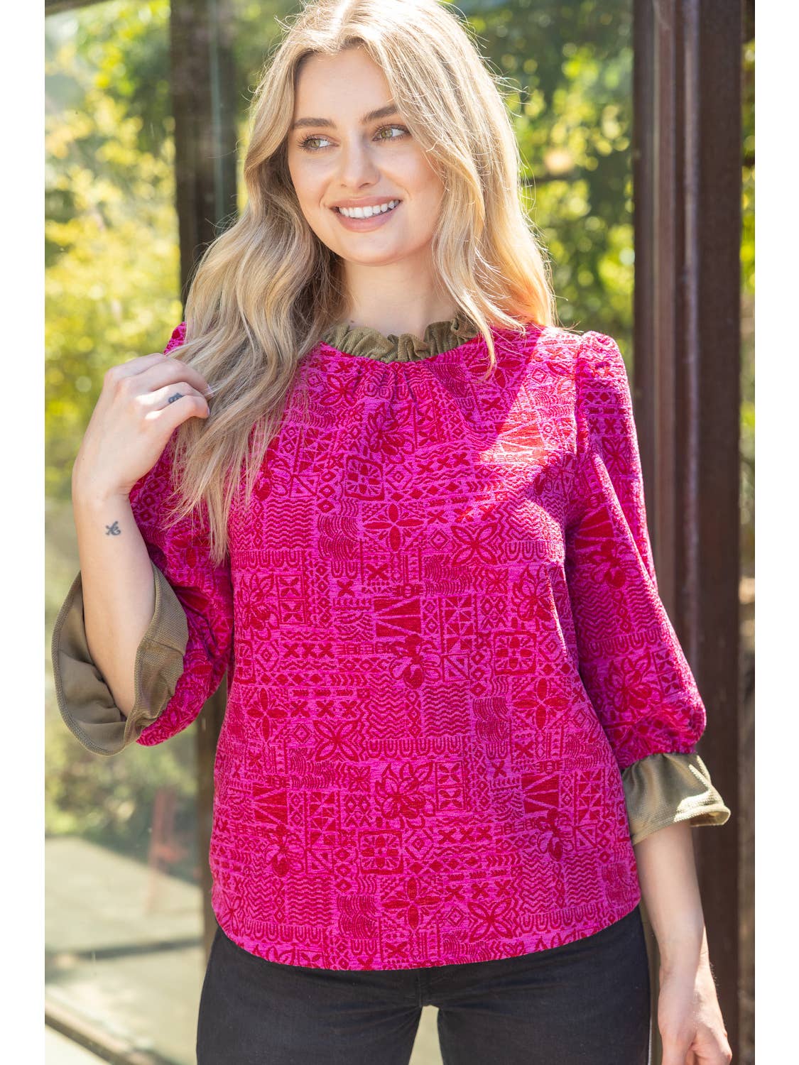 Magenta Puff Sleeve Contrast Ruffle Abstract Printed Top