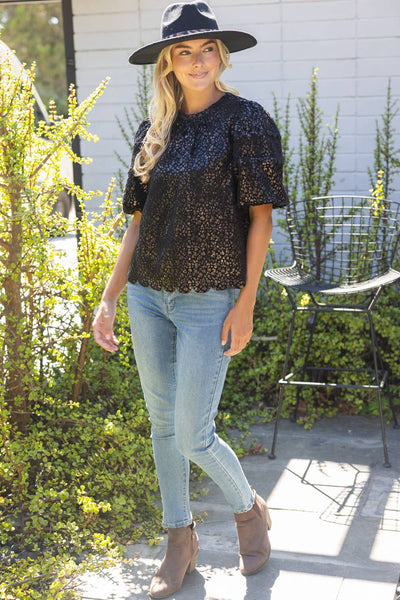 37384 Scalloped Hem Leopard Textured Top