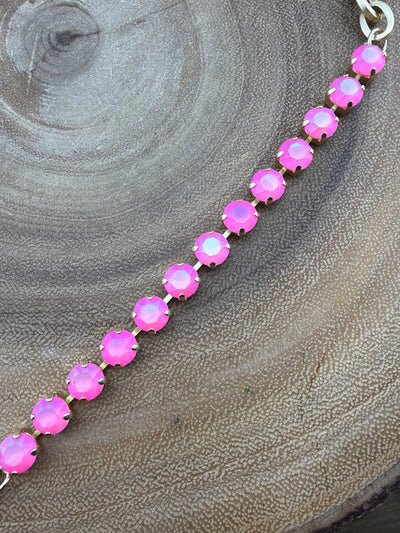 TOVA Oakland Necklace & Izzy Bracelet PINKS