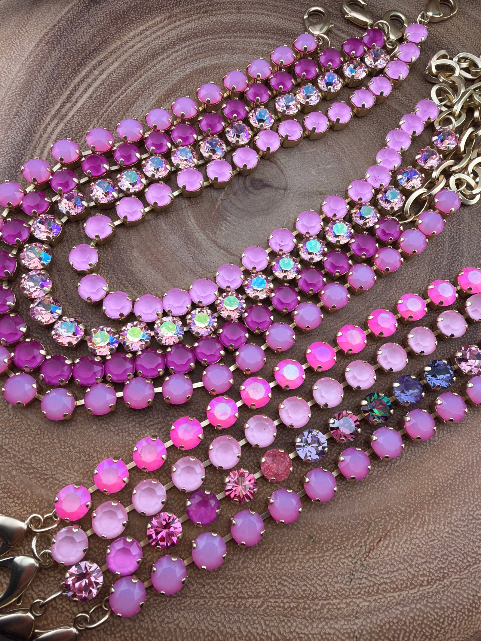 TOVA Oakland Necklace & Izzy Bracelet PINKS