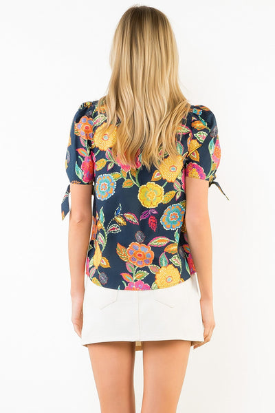 Short Sleeve Floral Pattern V-neck Top