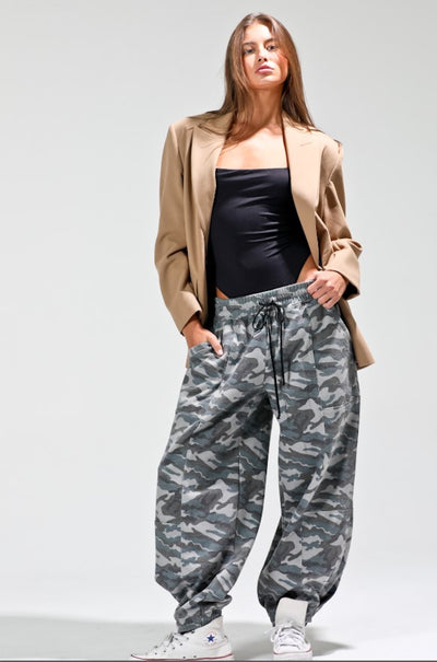 Camo Printed Barrel Pants