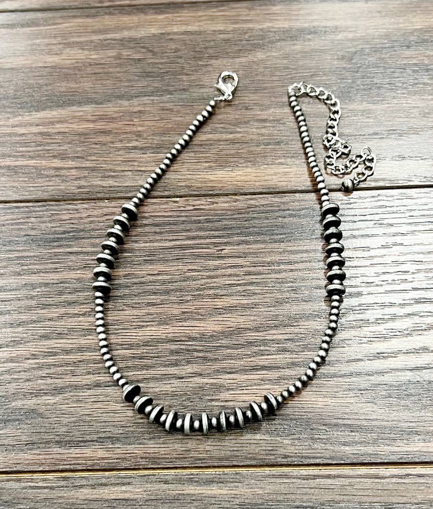 Sonny Fashion Navajo Pearl & Saucer Necklace - 16"