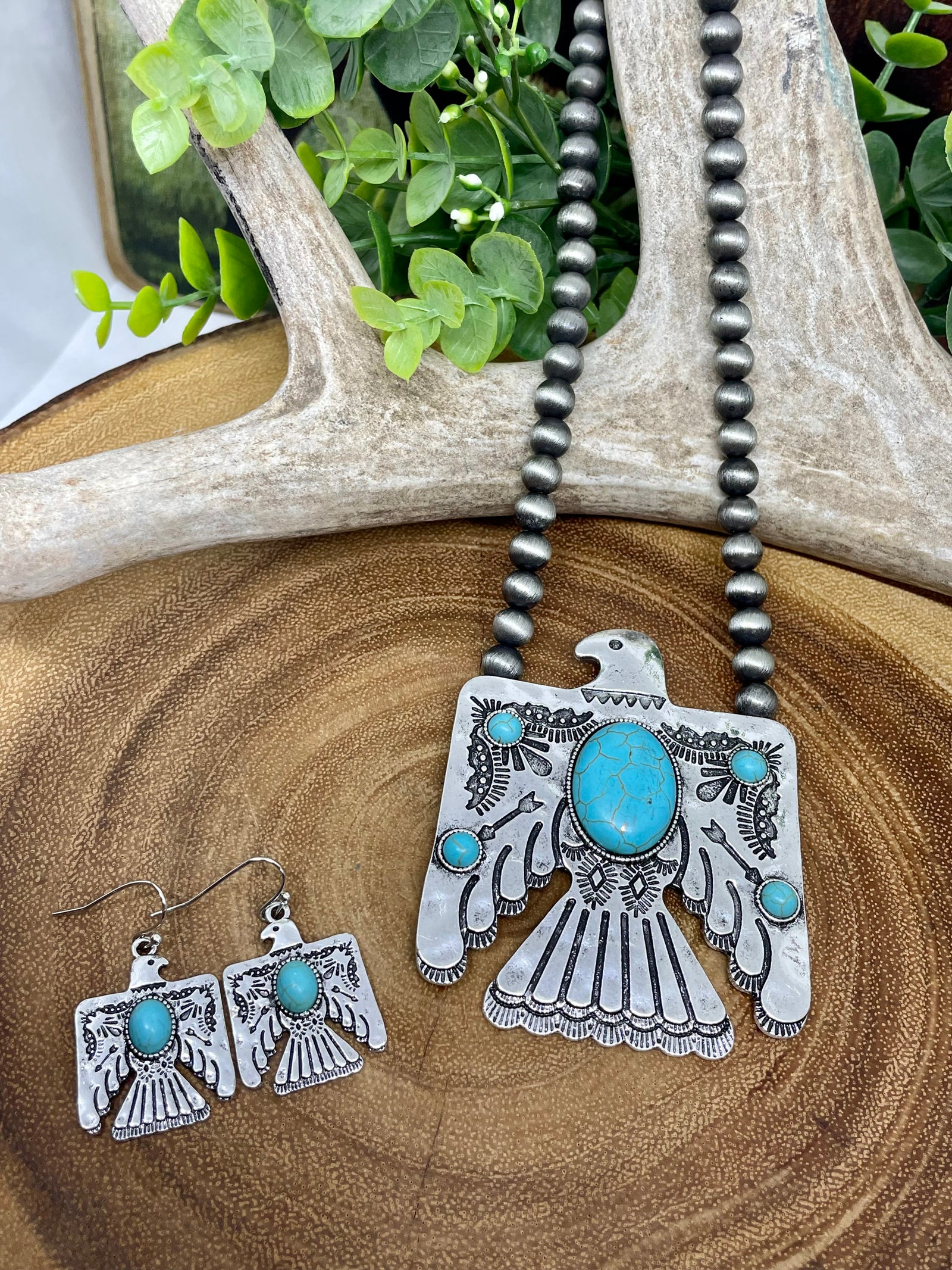 Valor Fashion Navajo Necklace With Thunderbird Pendant & Earrings - Turquoise