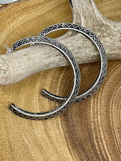 Ainsworth Western Textured Angled Hoop Earrings