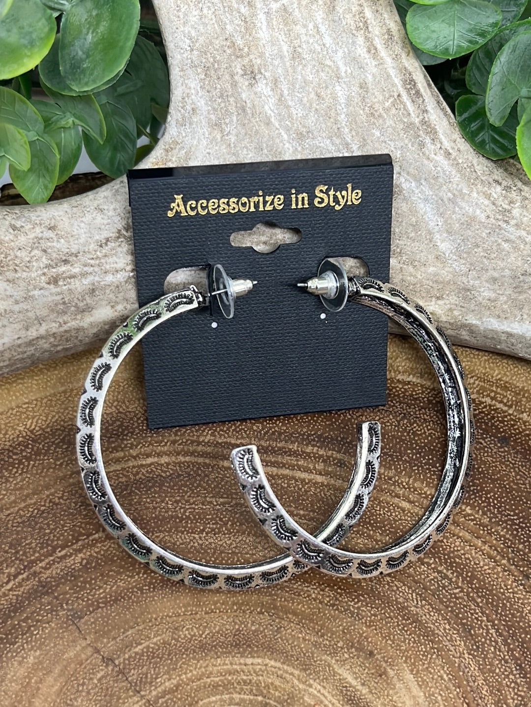 Helena Western Textured Angled Hoop Earrings