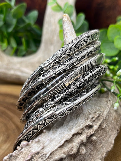 Western Texture Angled Stretch Bracelet