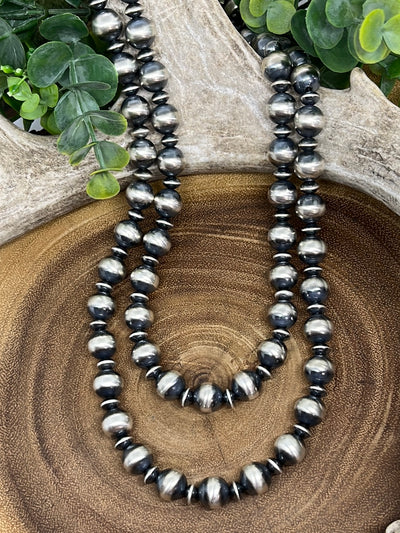 Serenity 12mm Navajo Pearl Necklace With Saucers