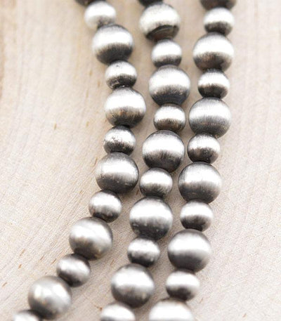 Yukon Varied Navajo Pearl 3 Strand Necklace - Silver