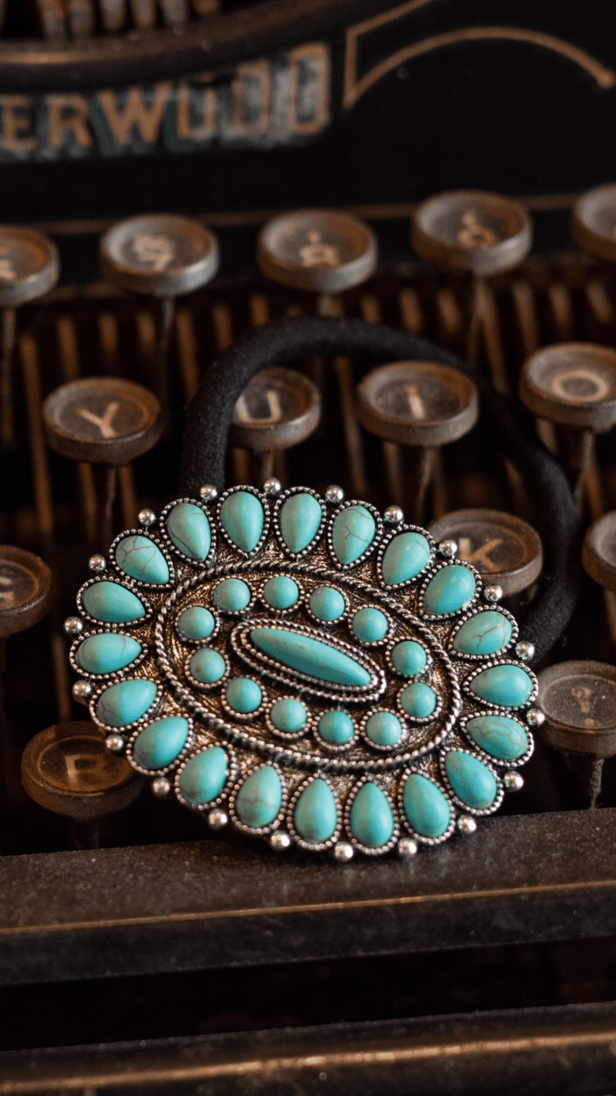 Accessorize In Style Fashion Specialty Fashion Turquoise Cluster Hair Tie