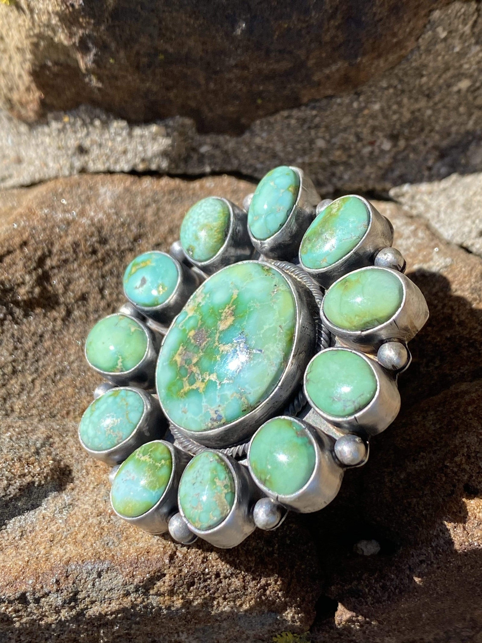 Accessorize In Style Sterling Rings Mauri Sonoran Gold Framed Turquoise Cluster Ring - size 7