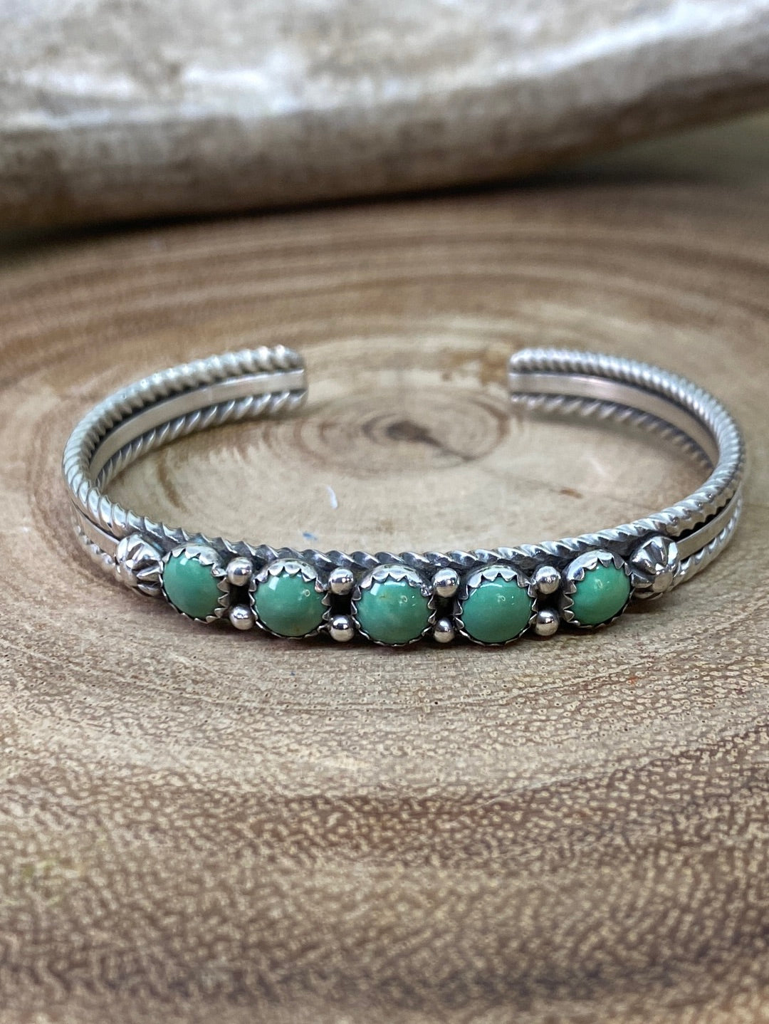 Cinco Round Stone Slim Cuff With Rope Detail