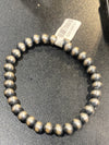Eva 6mm Navajo Pearl Stretch Bracelet
