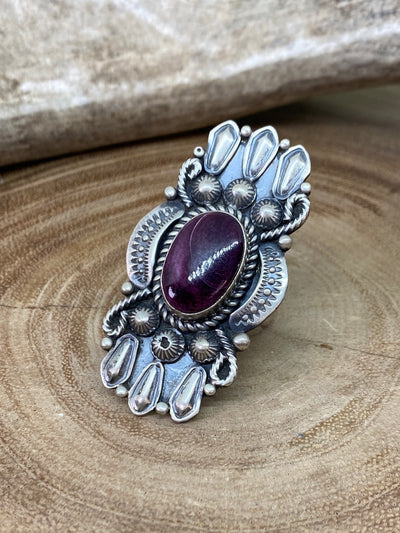 Jeff James Purple Spiny Oyster & Sterling Silver Ring Size 8
