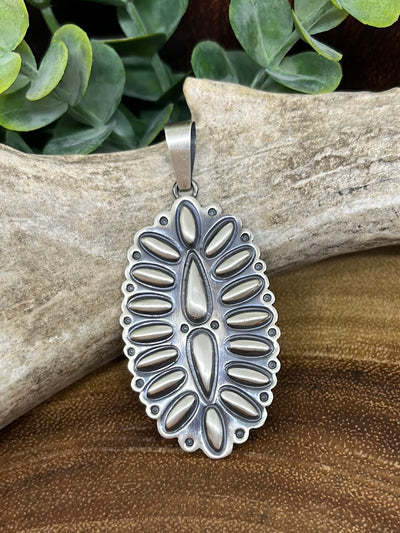 Layla Stamped Sterling Oval Pendant