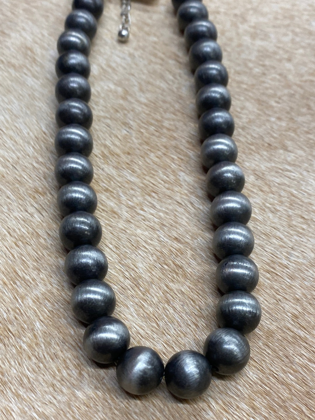 12mm Fashion Navajo Style Pearl Necklace