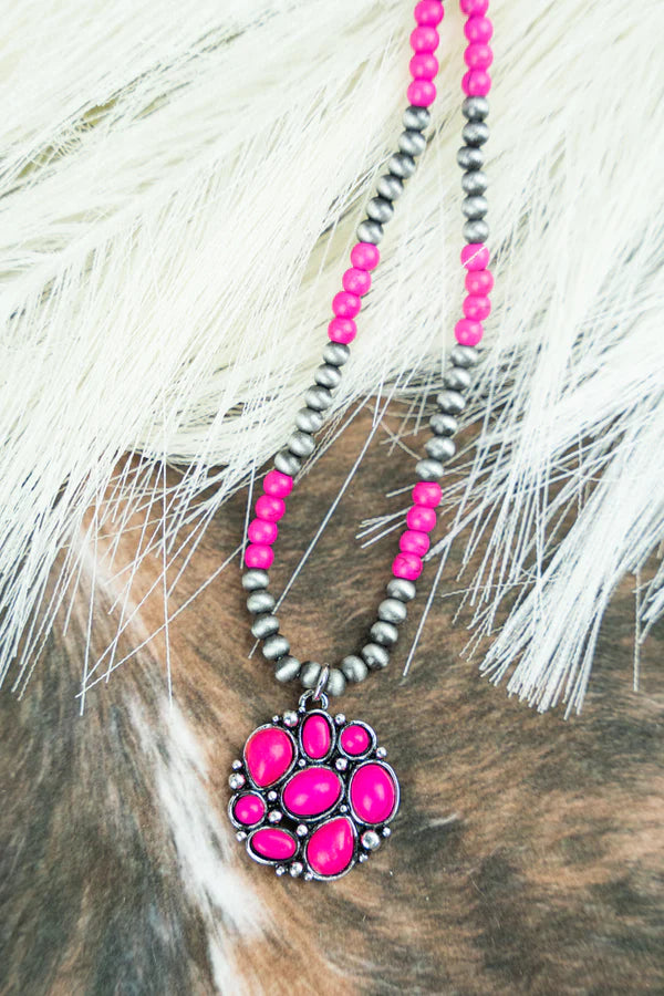 Harlem Fashion Navajo & Bead Choker With Cluster Pendant